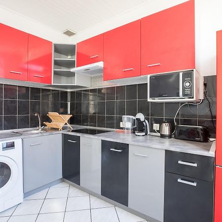 Ideally Placed To Visit Toulon + Bright Flat - Idealement Place Pour Visiter Toulon + Lumineux Eksteriør billede