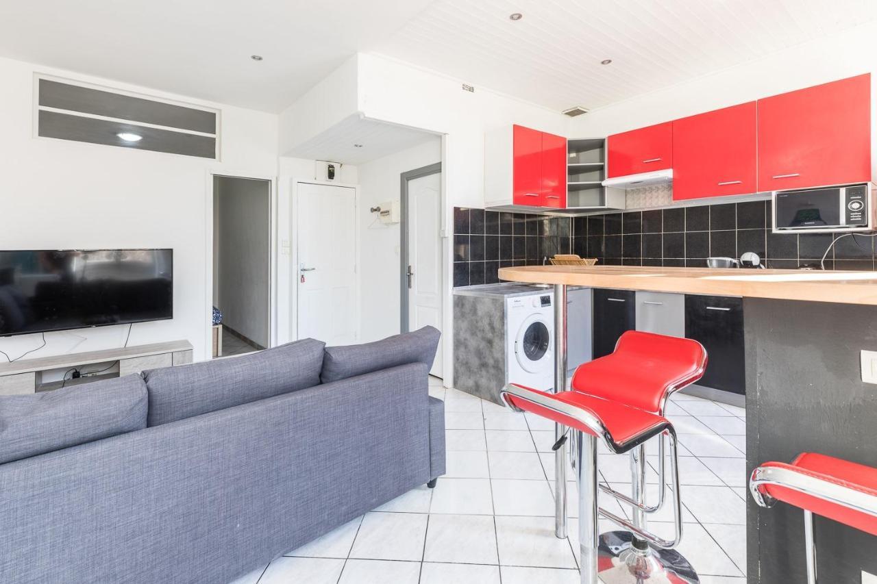 Ideally Placed To Visit Toulon + Bright Flat - Idealement Place Pour Visiter Toulon + Lumineux Eksteriør billede